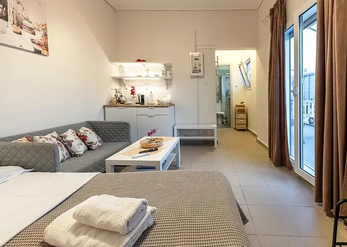 s Acropolis House